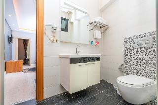 216 Comfort Inn Suite