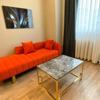 216 Ruby Suite
