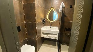 216 Ruby Suite