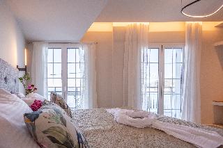 Room Room