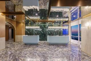 Madison Hotel Dalian Zhongshan Square Seaview