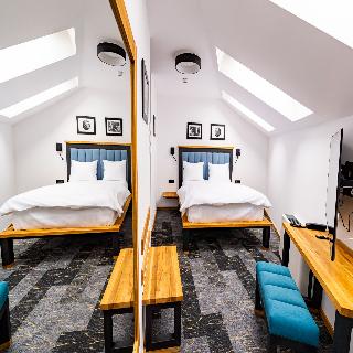 Room Room