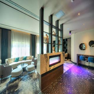 Aste Hotel