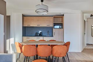 Room Room