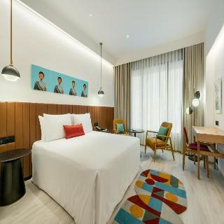 Room Room