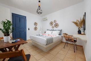 Blue Heart Luxury Suites