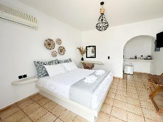 Blue Heart Luxury Suites