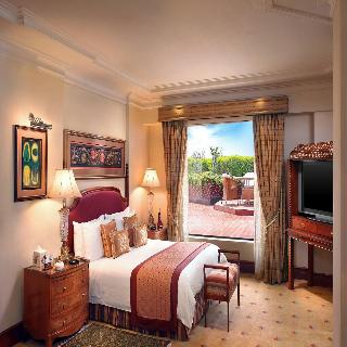 Room Room