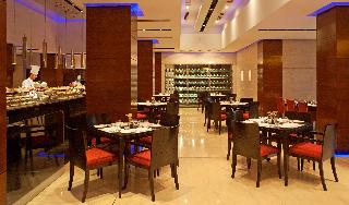 Radisson Blu Plaza Delhi - Restaurant