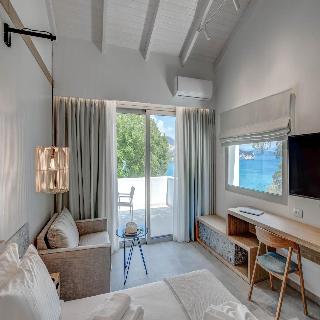 Alboro Seaside Suites