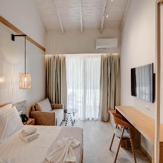 Alboro Seaside Suites