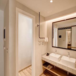 Alboro Seaside Suites