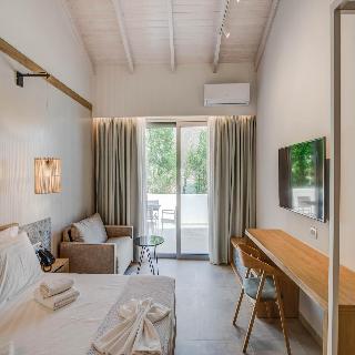 Alboro Seaside Suites