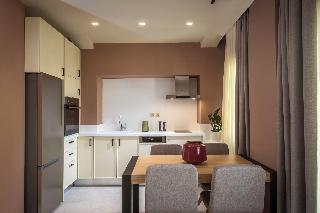 Centro Vero Suites By Omilos Hotels