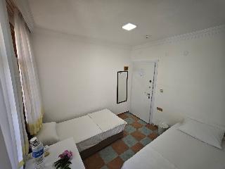 Room Room