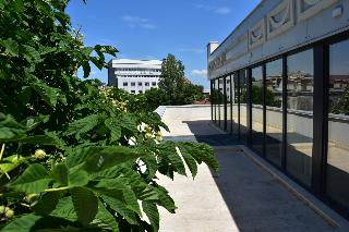 Embassy Romana