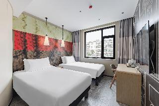 Room Room