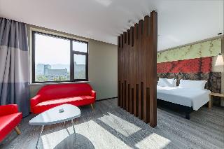 Room Room