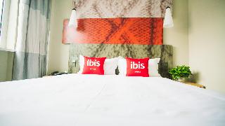 Room Room