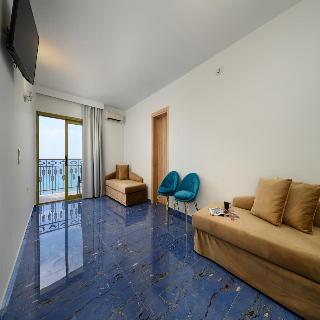Ninos Grand Beach Hotel Resort
