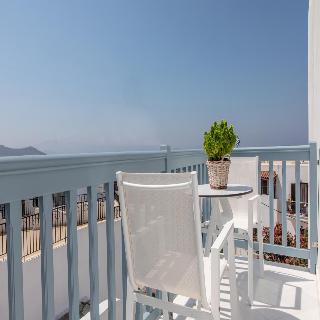 Castle Mansions Naxos