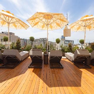 Adia Aluma Athens, Curio Collection