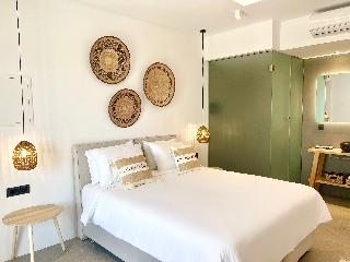 Mykonos Dot Suites