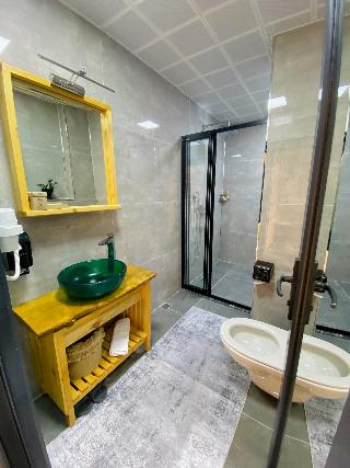 Room Room