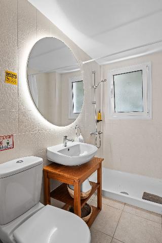 Room Room