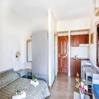 Frideriki Studios & Apartments