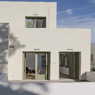 Apeiron Perissa Apartments