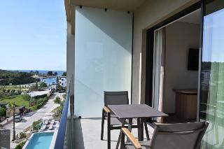Room Room