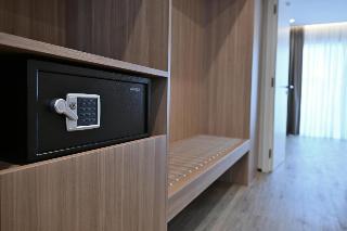 Room Room