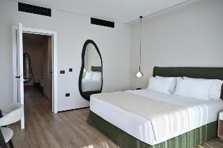 Room Room