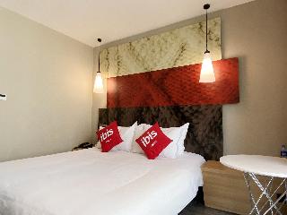 Room Room