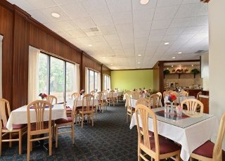 Restaurant
 di Quality Inn & Conference Center