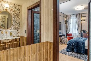 Room Room