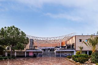 Asa Molina Plaza