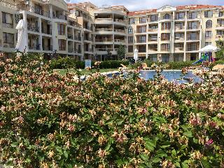 Maisonettes In Royal Bay Residence And Spa