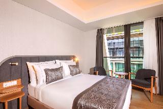 Room Room