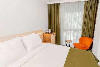 Quinnova Hotel