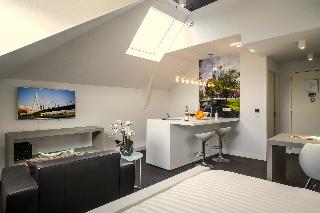 Room Room