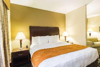 2 Queen Beds, Suite, Nonsmoking