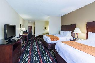 2 King Beds Suite Nonsmoking Accessible