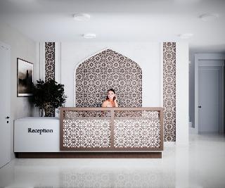 Lunar Hotel Baku