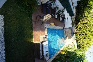 Ruwais Hotel
