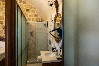 Kasr-i Divan Hotel