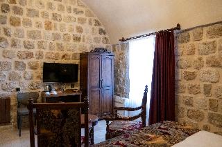 Kasr-i Divan Hotel