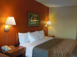 Room
 di Comfort Inn - South Forest Beach