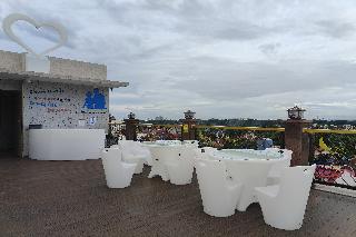 Mactan Grand Golden Hotel By Zuzu